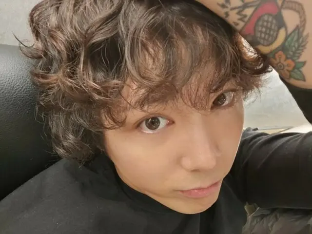 "FTISLAND" HONG-KI, cuteness up with baby perm... Admire the super baby-faced visuals