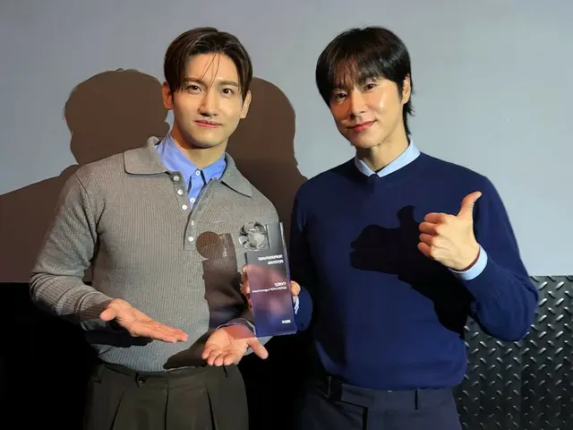 "TVXQ" wins Legend Award at "SuperSound Festival in Macau"