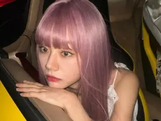 HYERI (Girl's Day) tries out bold pink hair...it's her first time seeing her like this!