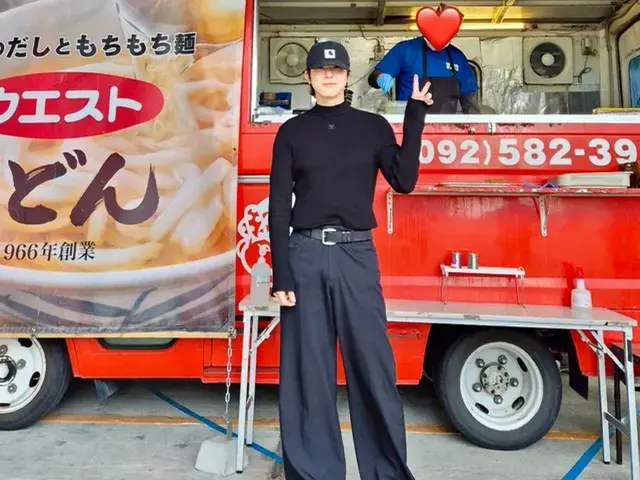 "TVXQ" Yunho (U-KNOW) greets fans after the first day of Fukuoka performance... "It was the best time"