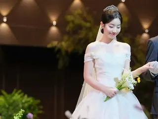 TWICE's Dahyun reveals her pure white bridal look... "Sun Ah, I'm getting married"