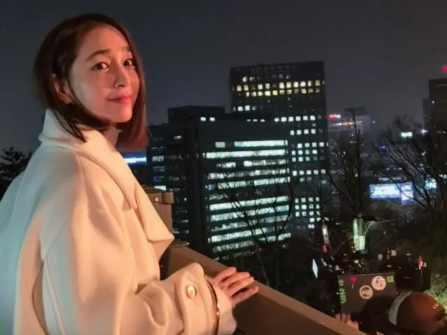 Lee Min JEONG, visuals that shine even in blurry photos