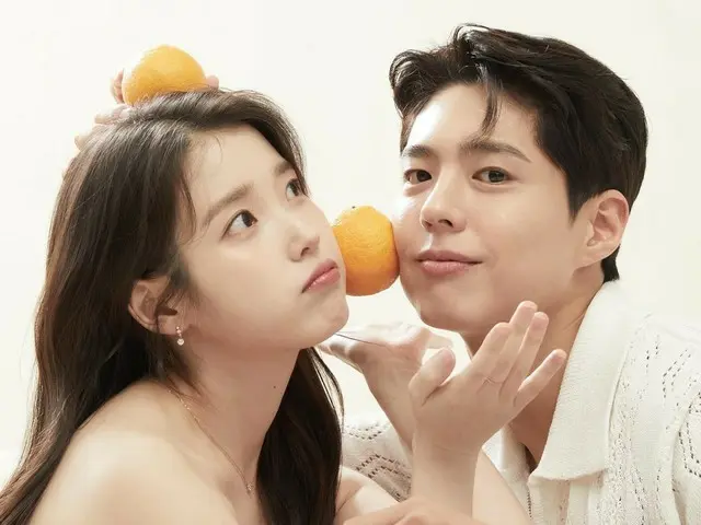 IU releases B-cut from couple pictorial with Park BoGum... heartwarming behind-the-scenes of "Thank you for your hard work"