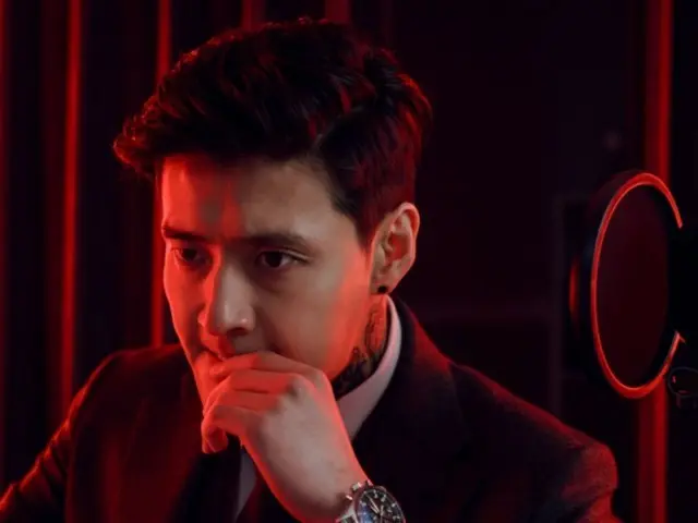 Actor Kang HaNeul reveals the ending stills of the movie "Streaming" that shows his crazy gaze