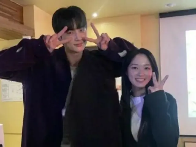 Byeon WooSeok & Kim HyeYoon, the "Seongje Run Couple"'s first happy photo together in a year