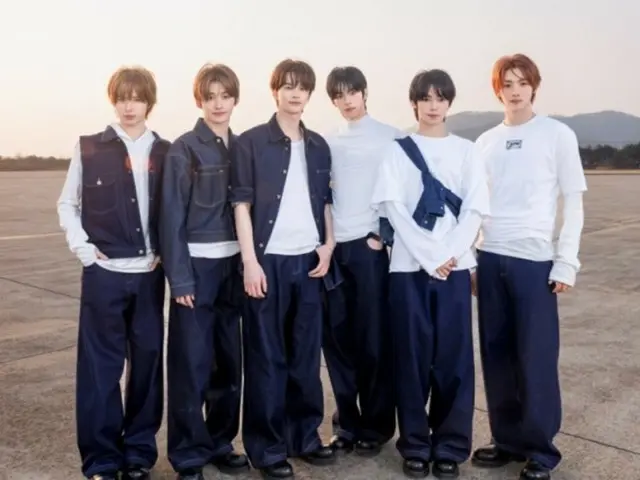 "TWS" dominates Hanteo's weekly world & album charts