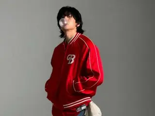 Ji Chang Wook shows off new charms with long hair