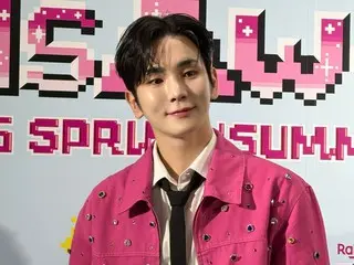 SHINee's KEY makes his first solo appearance on GalAwa... cute pink jacket (video included)
