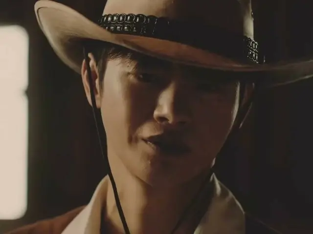 Seo In Guk & Um Mun Suk, loyal men who never forget their gratitude... What is the story behind them providing support for the debut of "KIIRAS"? (Video included)