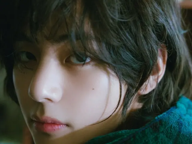 BTS' V's "Slow Dancing" reaches 500 million streams... the third highest record for a solo song