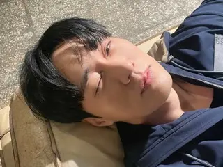 So Ji Sub, leaving aside her charisma, explodes with playfulness... Her selfie skills also improve