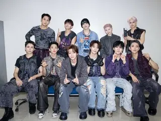 "SEVENTEEN" participates in charity auction... Members put up costumes from music videos they helped design