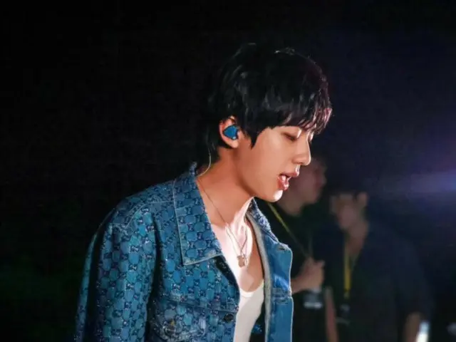 "BTS" JIN releases behind-the-scenes photos from Osaka fancon... "wootteo is also in the picture"