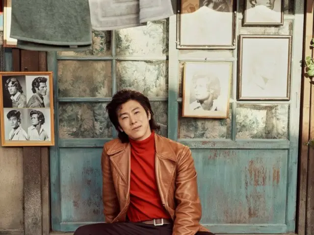 "TVXQ" Yunho (U-KNOW) is the outlaw Borg himself... Showing off his new charm in the new TV series