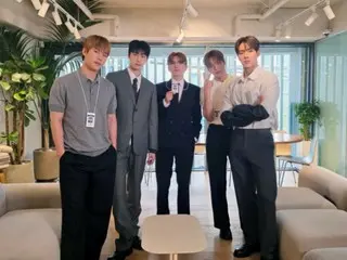 "MONSTA X" gives fans laughs with their "sensible" comedy routines and dance challenges (MONSTA X)