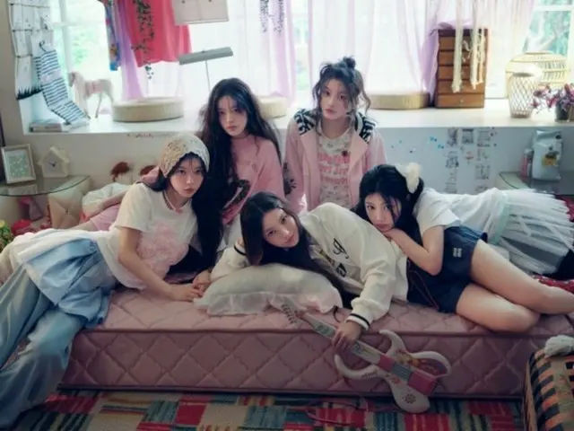 ILLIT releases preview of single "Topping" ahead of their Japanese debut