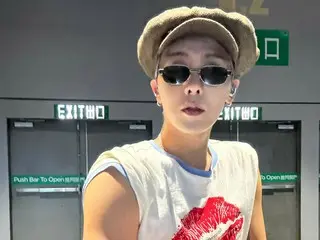 G-DRAGON (BIGBANG), muscular arms hidden behind a slim body