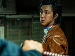 Director Kang Yoon of "The Outlaws" said, "I had no preconceived ideas about Yunho's (U-KNOW) acting skills... His passion was amazing."