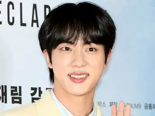 BTS' JIN returns to Korea to officiate at his longtime manager's wedding... Truly a loyal man