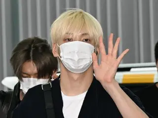 [Airport Photos] "TOMORROW X TOGETHER" "We're departing"
