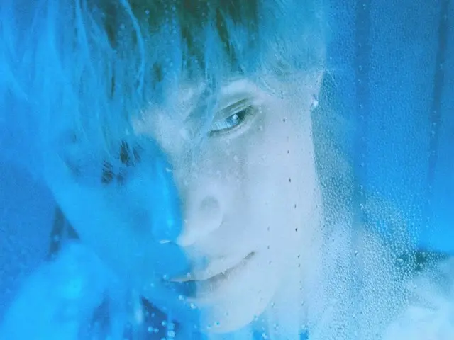 SHINee's TAEMIN releases "WET" version concept photo for new song "Veil"