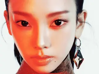 "aespa" Karina graces the cover of a fashion magazine... Wearing Prada, she boasts her "AI beauty"
