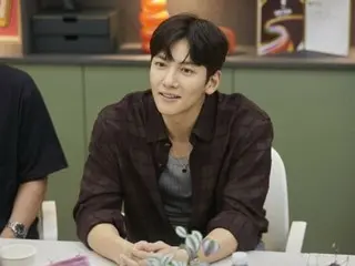 Actor Ji Chang Wook appears on variety show "Office Workers 2"... Teaser video of their hilarious chemistry revealed (video included)