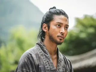 Ro Woon receives rave reviews for his overwhelming presence and passionate performance in "Muddy Stream"
