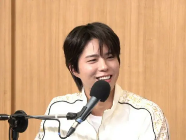 Actor Park Bo-Gum appears on the radio show "2 o'clock Escape Cultwo SHOW"... Next work is historical drama "Sleepwalk to Paradise" "I need to grow my hair out"