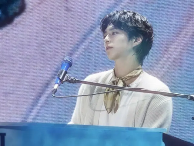 Actor Park Bo-Gum spends 5 hours and 20 songs with fans at Seoul encore concert