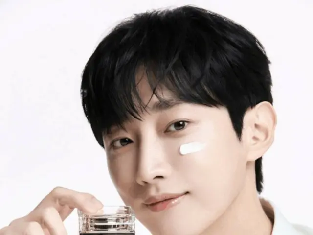 Jin Young (B1A4) becomes a model for Taiwanese cosmetics... Double joy with the release of a movie in Taiwan