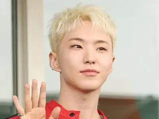 SEVENTEEN's Hoshi's parents also donated over 100 million won to the "Fruit of Love" Honor Society