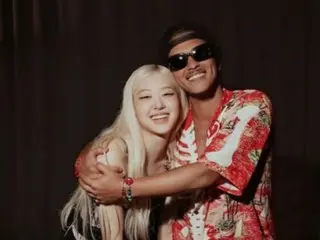 BLACKPINK's Rosé and Bruno Mars' collaboration song "APT." is not their only one? ... "We are considering when to release it."