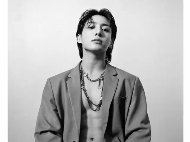 BTS' JUNG KOOK's music and album have been ranked on the Spotify global chart for 126 and 110 consecutive weeks... a new record for an Asian solo artist